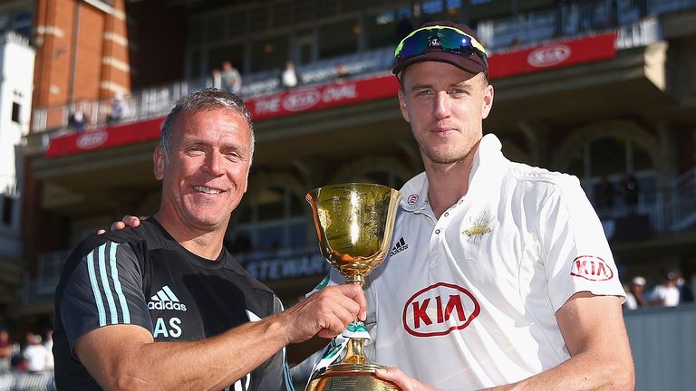Surrey&#39;s Alec Stewart and Morne Morkel with the County Championship trophy
