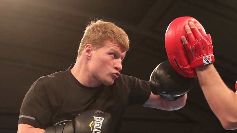 JOSHUA-POVETKIN PROMOTION.OPEN WORK OUTS,.YORK HALL..BETHNAL GREEN,.LONDON.PIC;LAWRENCE LUSTIG.ALEXSANDER POVETKIN.. PERFORMS A PUBLIC WORK OUT AS HE PREPARES FOR HIS FIGHT ON EDDIE HEARNS MATCHROOM PROMOTION AT WEMBLEY STADIUM ON SATURDAY(22-9-18).