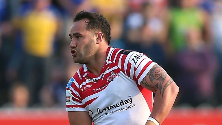 Bodene Thompson in action for Leigh centurions