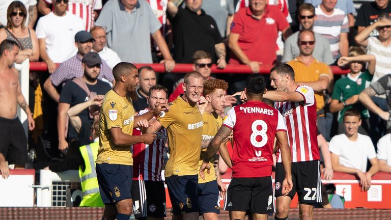 Brentford and Nottingham Forest players argue during their Sky Bet Championship match