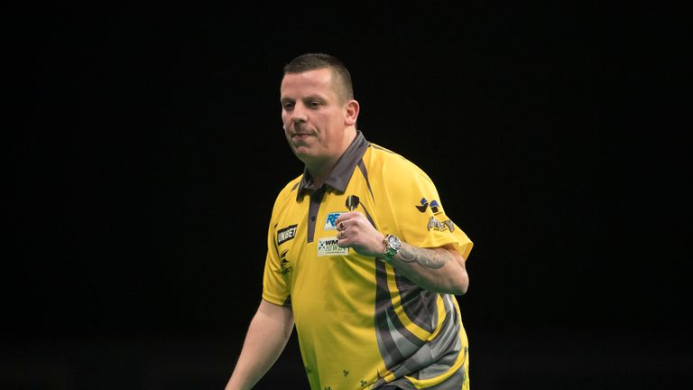 Dave Chisnall put a disappointing 2018 behind him with a fine performance