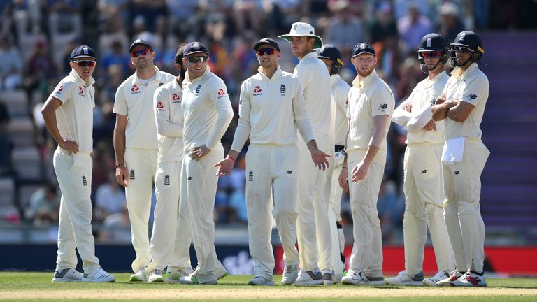 Joe Root and England during day four of the Specsavers 4th Test match between England and India at The Ageas Bowl on September 2, 2018 in Southampton, England.