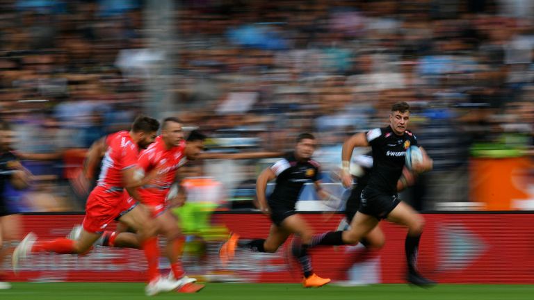 Exeter Chiefs breaking away against Sale Sharks