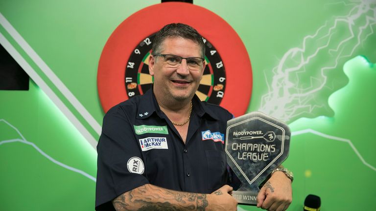 PADDY POWER CHAMPIONS LEAGUE OF DARTS.BRIGHTON CENTRE.BRIGHTON.PIC;LAWRENCE LUSTIG. FINAL.Gary ANDERSON V PETER WRIGHT.GARY ANDERSON WINS