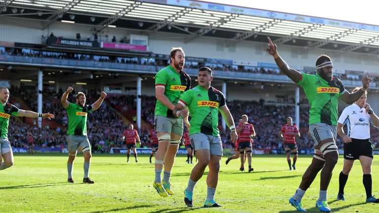 The Harlequins side celebrate on the final whistle during the Gallagher Premiership Rugby match between Gloucester Rugby and Harlequins at Kingsholm Stadium on September 29, 2018 in Gloucester, United Kingdom.