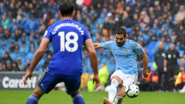 Ilkay Gundogan scores Manchester City's third