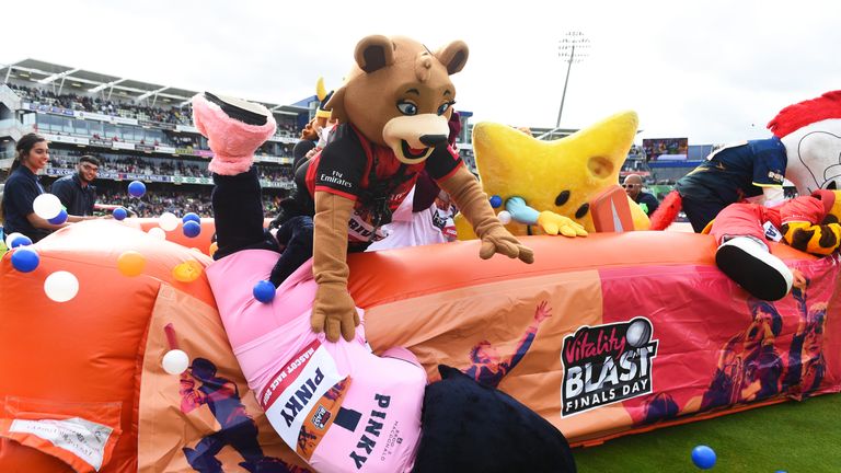 BIRMINGHAM, ENGLAND - SEPTEMBER 15: Mascots compete in a race during the Vitality Blast Semi-Final match between Worcestershire Rapids and Lancashire Lightning at Edgbaston on September 15, 2018 in Birmingham, England. (Photo by Nathan Stirk/Getty Images)