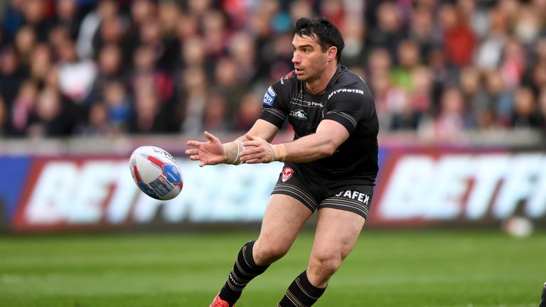 Matty Smith is to leave St Helens for another Super League club