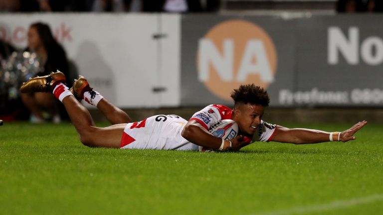 Regan Grace scoring for St Helens in the Betfred Super League