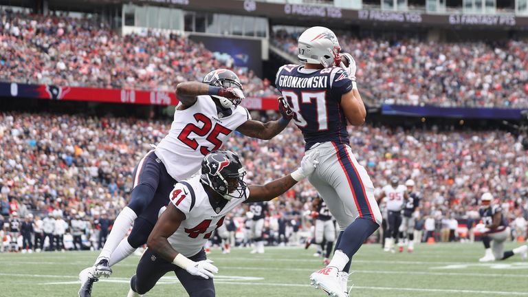 at Gillette Stadium on September 9, 2018 in Foxborough, Massachusetts.