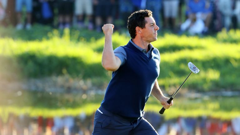 CHASKA, MN - SEPTEMBER 30:  Rory McIlroy of Europe reacts on the 16th green after making a putt to win the match during afternoon fourball matches of the 2016 Ryder Cup at Hazeltine National Golf Club on September 30, 2016 in Chaska, Minnesota.  (Photo by Andrew Redington/Getty Images)