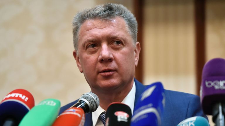 Russian Athletics Federation president Dmitry Shlyakhtin says he wants to negotiate with the IAAF, rather than battle them in the courts
