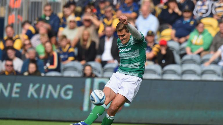 Toby Flood of Newcastle Falcons kicks a penalty against Worcester Warriors