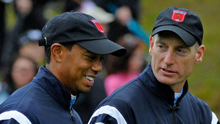 Tiger Woods, Jim Furyk
