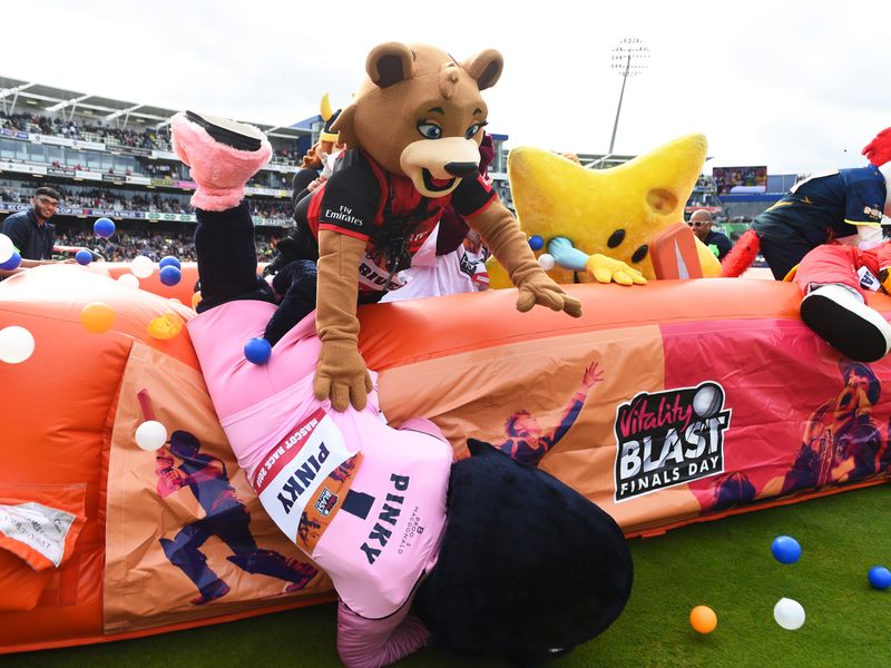 Tower Racing Mascot Mascot Race T20
