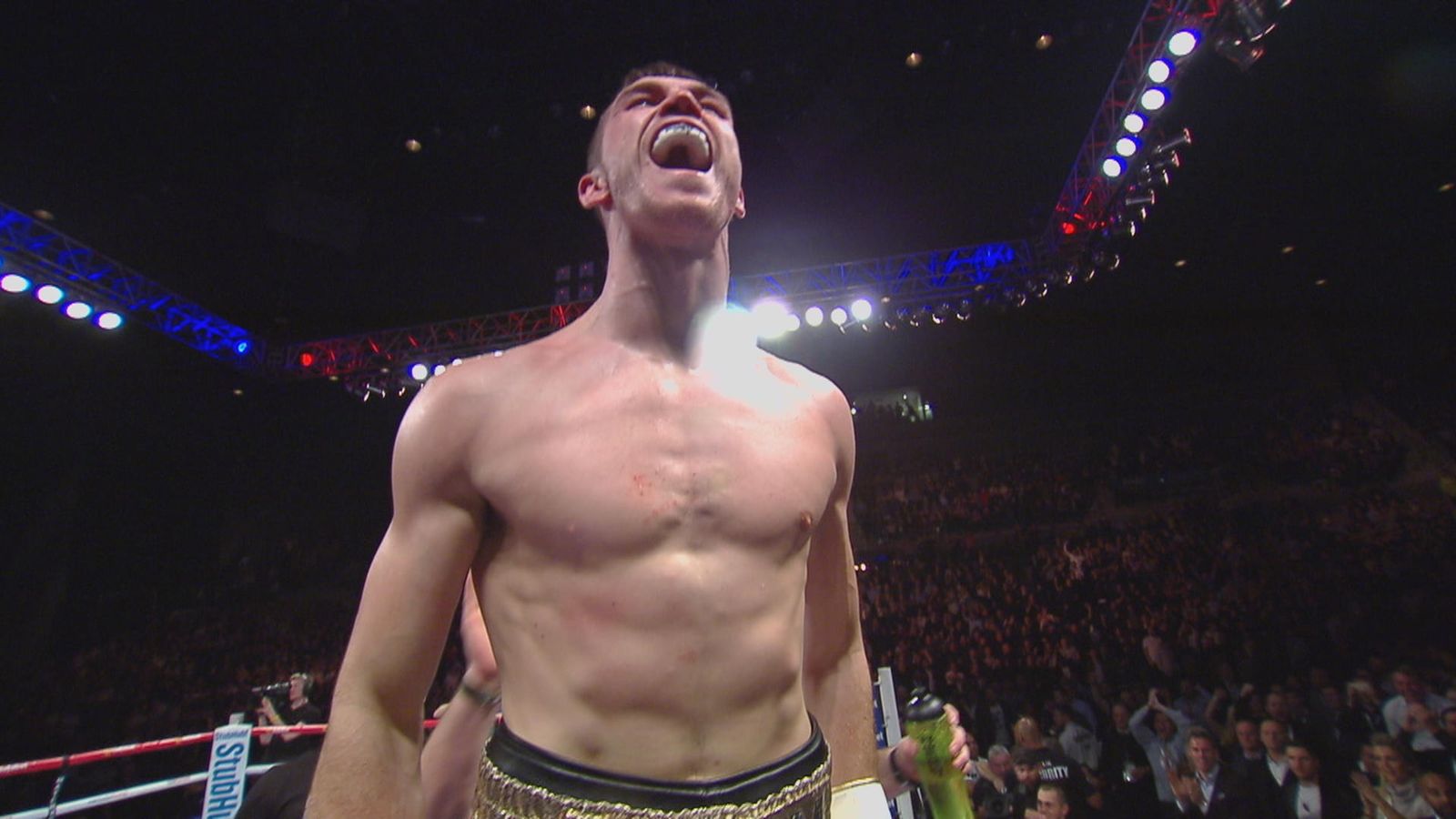 Smith KO's Fielding Boxing News Sky Sports