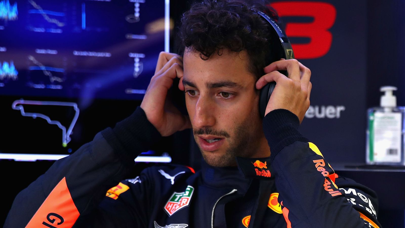 Red Bull play down Daniel Ricciardo rant after 'cursed' comments | F1 News
