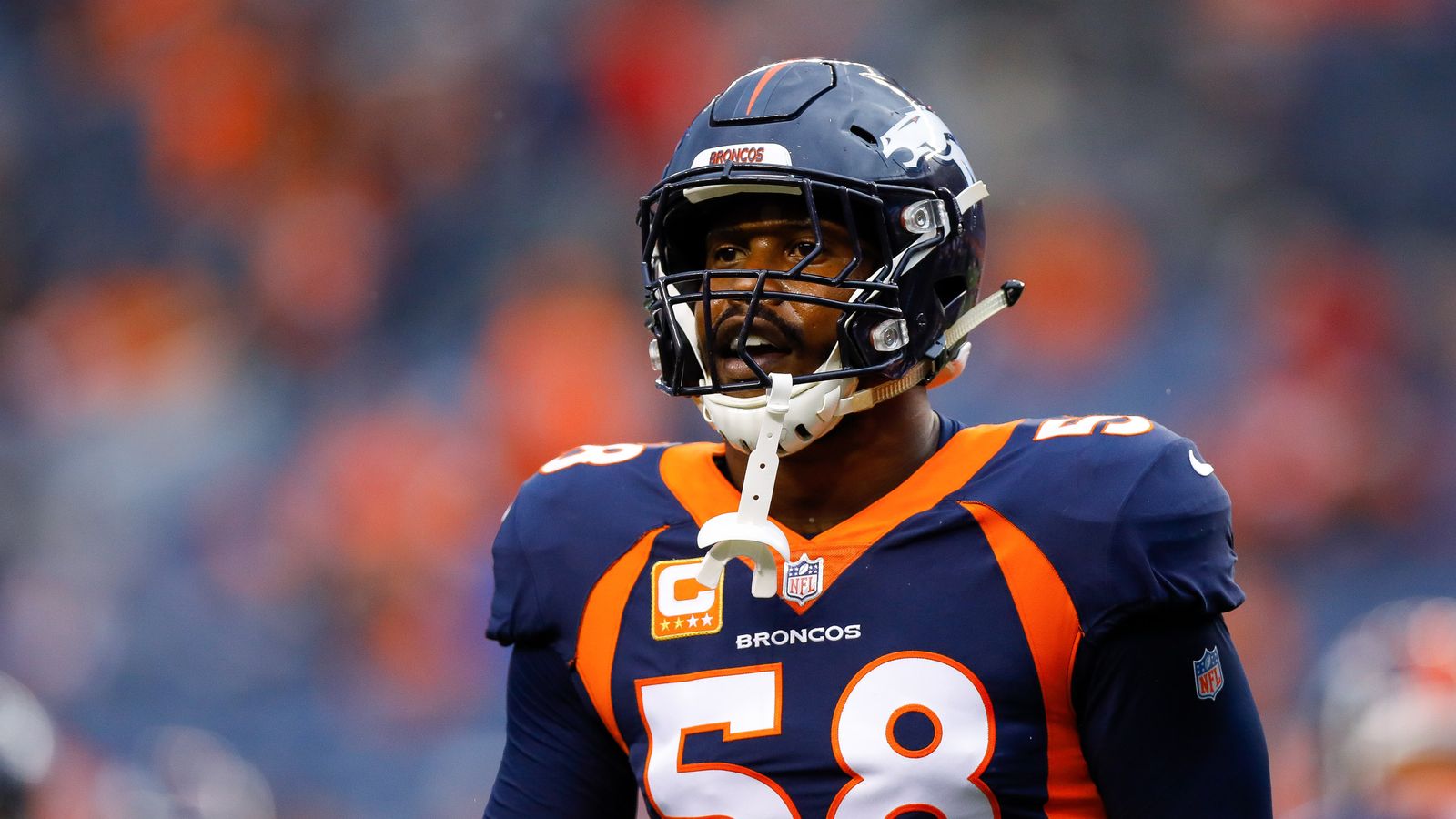 Von s. Von Miller photo.