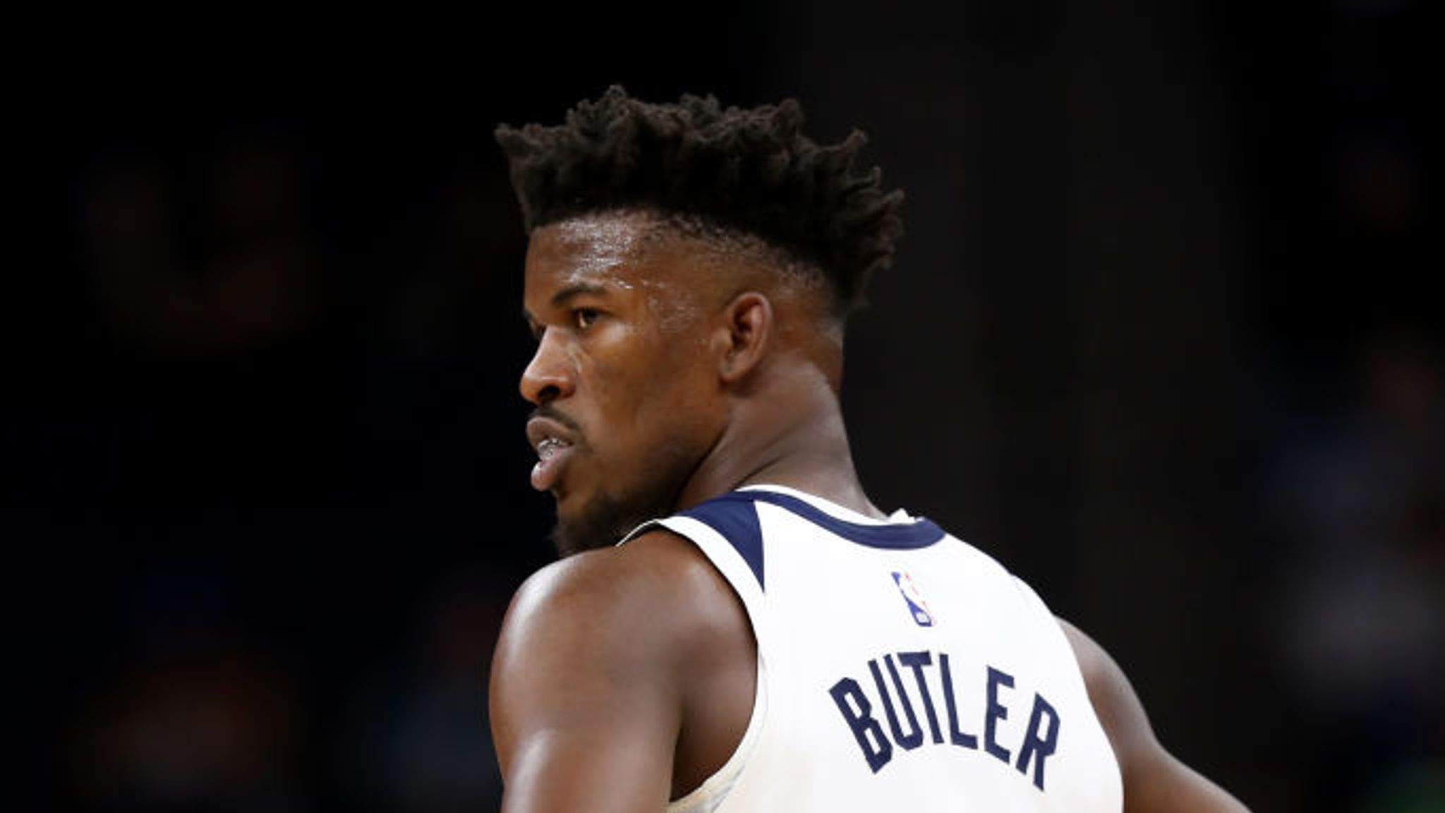 Sixers officially acquire Jimmy Butler in trade with Timberwolves