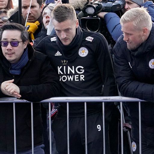 Leicester players pay respects to owner