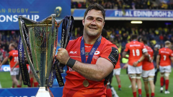 Brad Barritt with the Champions Cup trophy at Murrayfield
