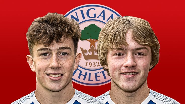 Wigan Athletic youngsters Jensen Weir and Joe Gelhardt are in the England U17 squad