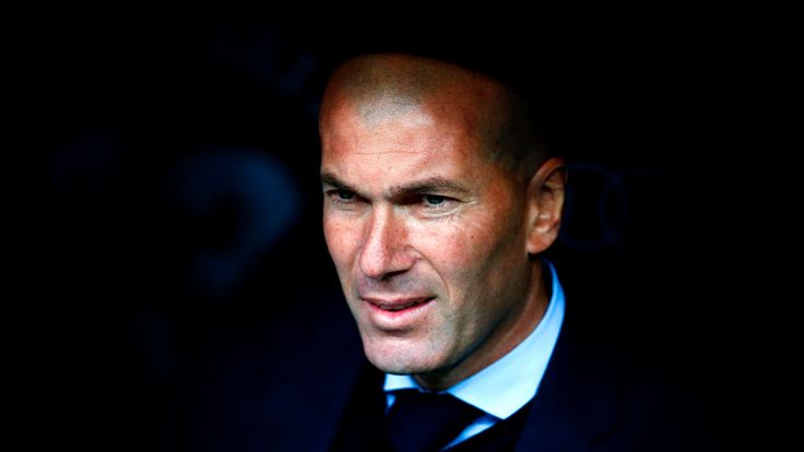 Zinedine Zidane during the La Liga match between Real Madrid and Celta Vigo at the Santiago Bernabeu on May 12, 2018