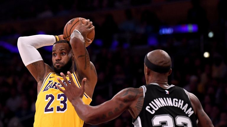 LeBron James in action against the San Antonio Spurs