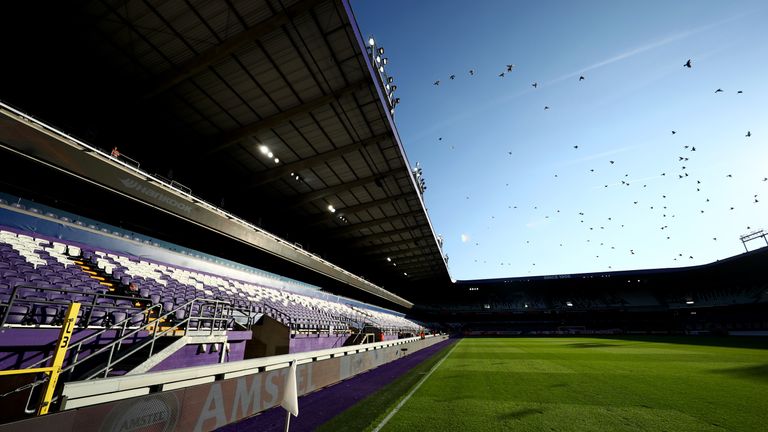 Financial fraud centred on two agents who had contacts with many of the leading clubs, including Anderlecht