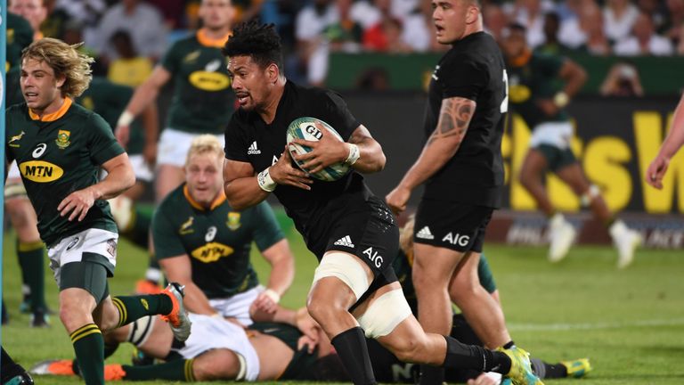 PRETORIA, SOUTH AFRICA - OCTOBER 06: Ardie Savea of New Zealand during the Rugby Championship match between South Africa and New Zealand at Loftus Versfeld on October 06, 2018 in Pretoria, South Africa. (Photo by Lee Warren/Gallo Images)