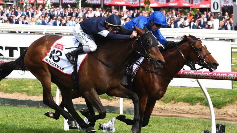 Best Solution (R) wins the Caulfield Cup