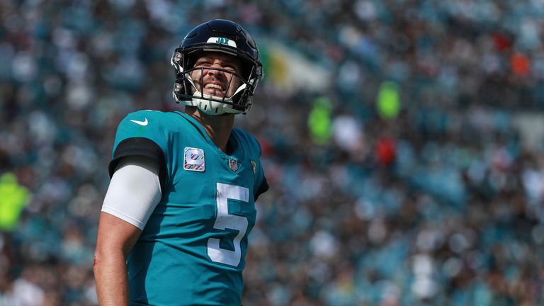 JACKSONVILLE, FL - OCTOBER 21: Blake Bortles #5 of the Jacksonville Jaguars looks at the scoreboard during the second half against the Houston Texans at TIAA Bank Field on October 21, 2018 in Jacksonville, Florida.  (Photo by Scott Halleran/Getty Images)