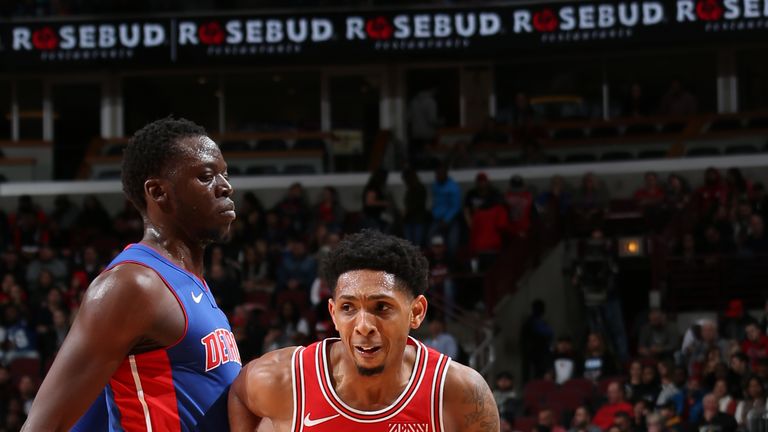 CHICAGO, IL - OCTOBER 20: Cameron Payne #22 of the Chicago Bulls handles the ball against the Detroit Pistons during a game on October 20, 2018 at United Center in Chicago, Illinois. NOTE TO USER: User expressly acknowledges and agrees that, by downloading and/or using this Photograph, user is consenting to the terms and conditions of the Getty Images License Agreement. Mandatory Copyright Notice: Copyright 2018 NBAE (Photo by Gary Dineen/NBAE via Getty Images)