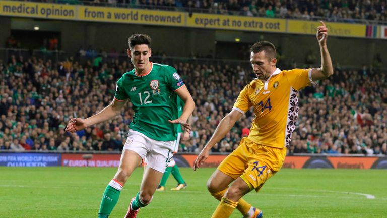 Callum O'Dowda is the Republic of Ireland's only doubt as they
prepare for Tuesday night's Nations League showdown with Wales.
