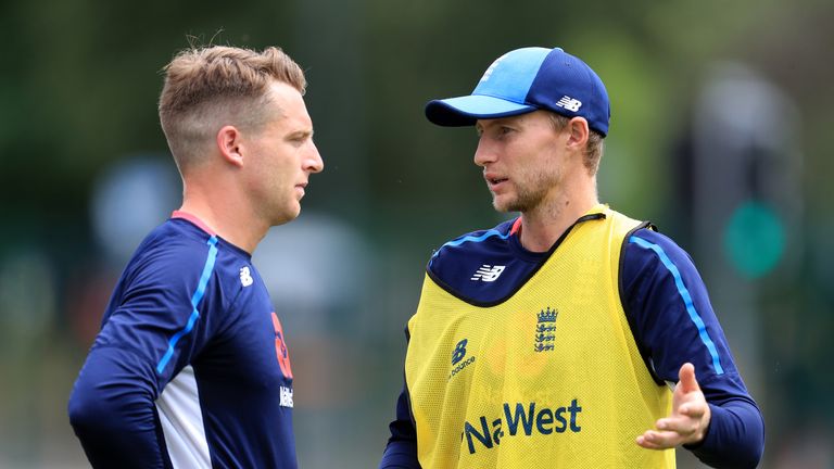Joe Root (right) with Jos Buttler 