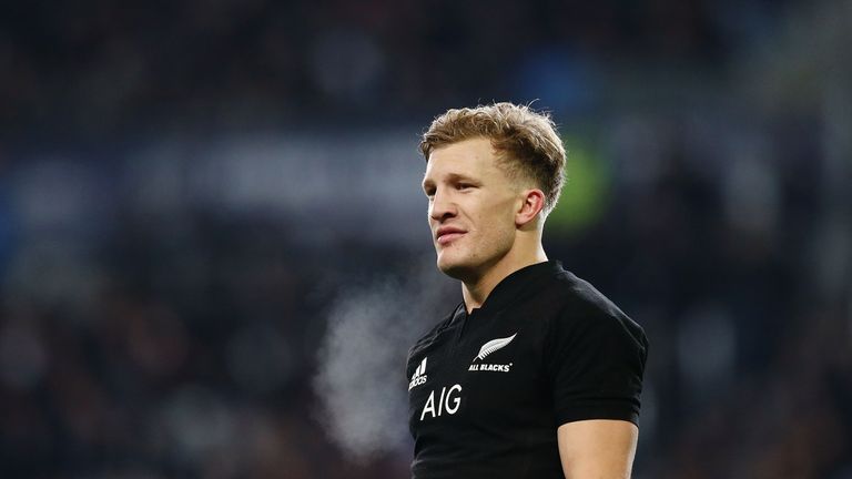 Damian McKenzie starts at full back for New Zealand