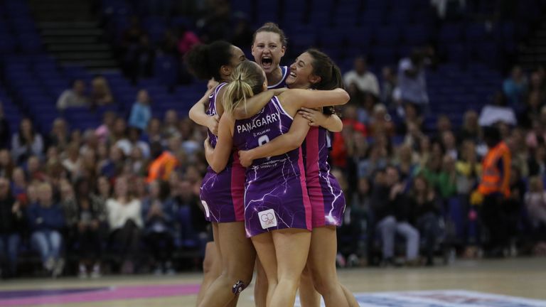 JUST EAT BRITISH ALL-STARS FAST FIVE NETBALL.02 ARENA,LONDON.PIC;LAWRENCE LUSTIG.FINAL.LOUGHBOROUGH LIGHTNING V TEAM BATH 