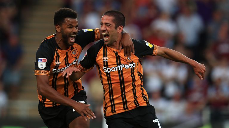 Hull City's Evandro Goebel (right) celebrates scoring his sides first goal with Fraizer Campbell during the Sky Bet Championship match at the KCOM Stadium, Hull. PRESS ASSOCIATION Photo. Picture date: Monday August 6, 2018. See PA story SOCCER Hull. Photo credit should read: Mike Egerton/PA Wire. RESTRICTIONS: EDITORIAL USE ONLY No use with unauthorised audio, video, data, fixture lists, club/league logos or "live" services. Online in-match use limited to 75 images, no video emulation. No use in betting, games or single club/league/player publications.