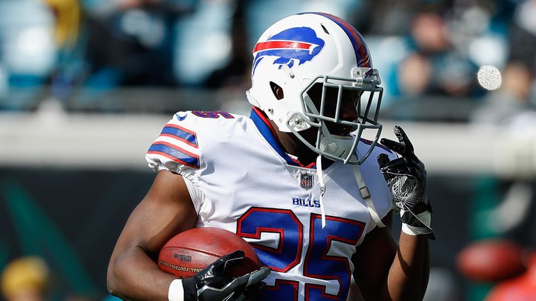 LeSean McCoy is trying to get back from concussion to play in week eight