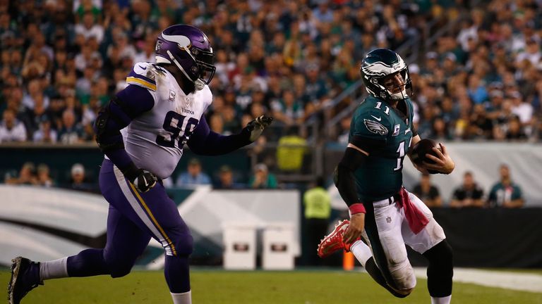 during the fourth quarter at Lincoln Financial Field on October 7, 2018 in Philadelphia, Pennsylvania.