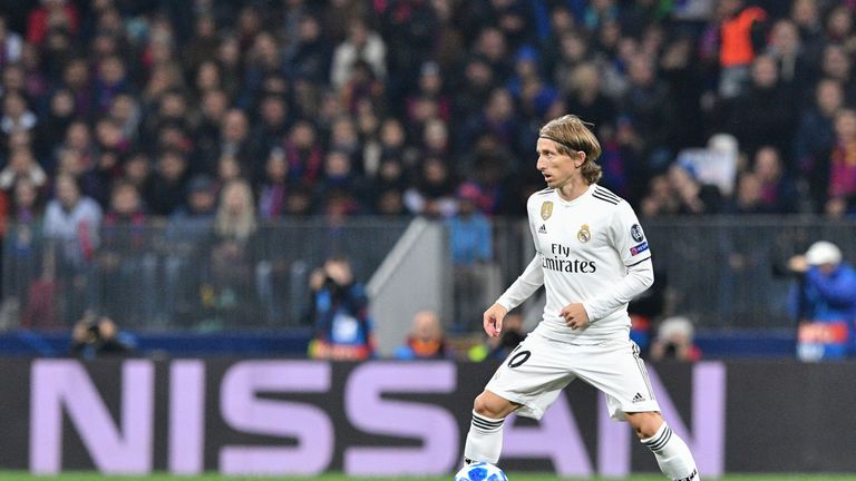 Luka Modric, named best player in the world by FIFA last week, could not pull Real level