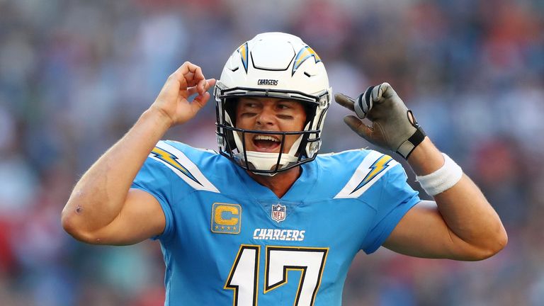 Tennessee Titans 19-20 Los Angeles Chargers: Wembley thriller decided by  one point, NFL News