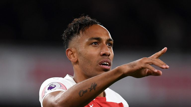 Pierre-Emerick Aubameyang celebrates putting Arsenal 2-1 up