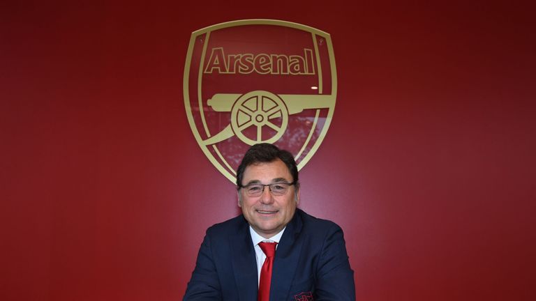 Raul Sanllehi at Arsenal's London Colney training round