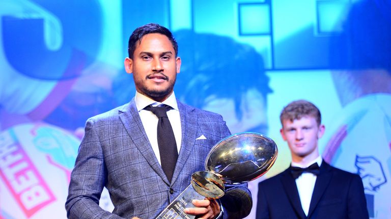 St Helens' Ben Barba poses with the 2018 Betfred Super League Steve Prescott Man of Steel award