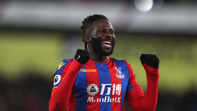 West Brom have signed former Crystal Palace midfielder Bakary Sako on a season-long contract. 