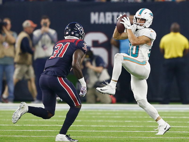 Deshaun Watson throws 5 TD passes as Houston Texans rout the Miami Dolphins:  Game recap, score, stats 