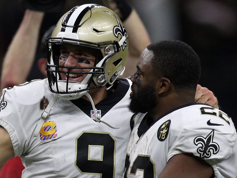 Saints' Drew Brees sets two NFL records in blowout win on 'Monday Night  Football' 