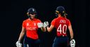 England cruise into WWT20 final