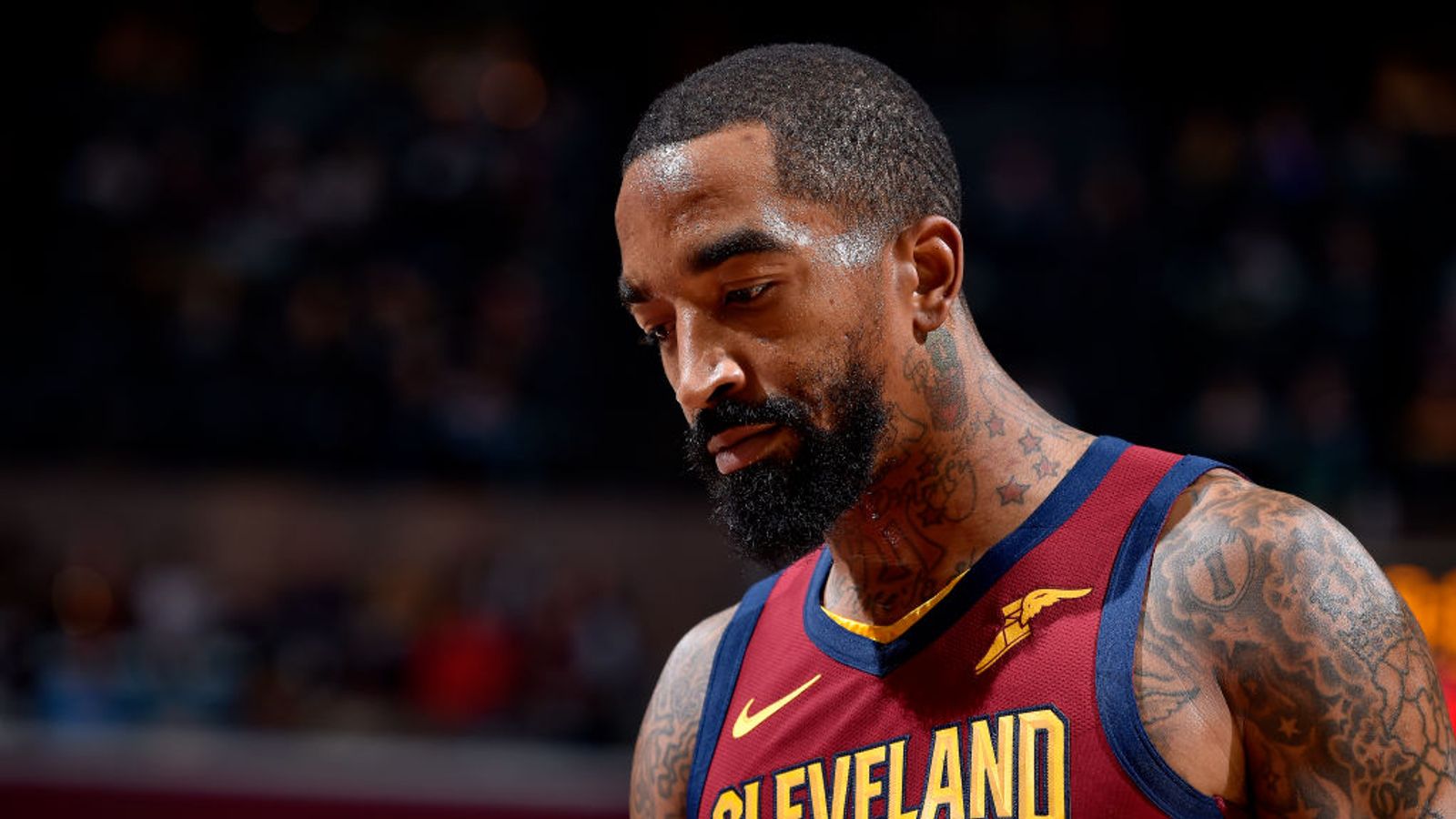 J.R. Smith removes shirt just like old times during MLB All-Star